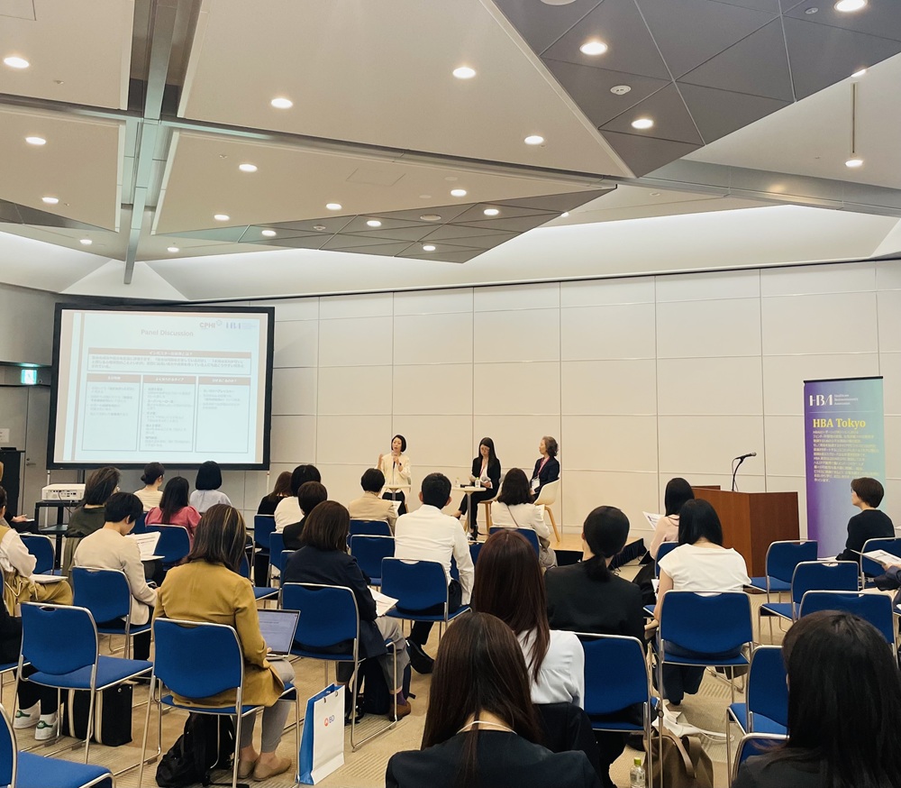 CPHI women 会場内